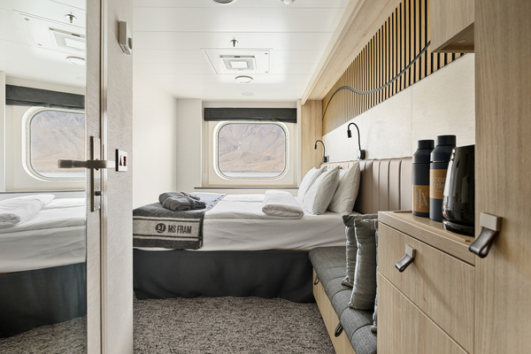 HX Hurtigruten Expeditions MS Fram Arctic Superior Outside Cabin U2 2 ©Espen Mills.jpg